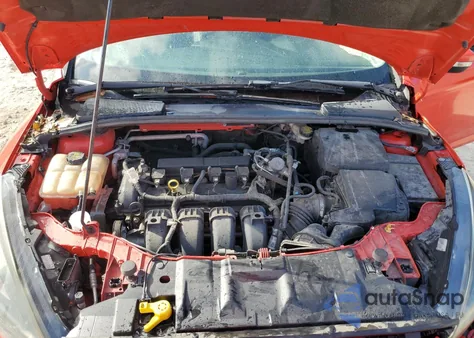 2016 Ford Focus Se z USA, uszkodzony, nr VIN 1FADP3F24GL345974